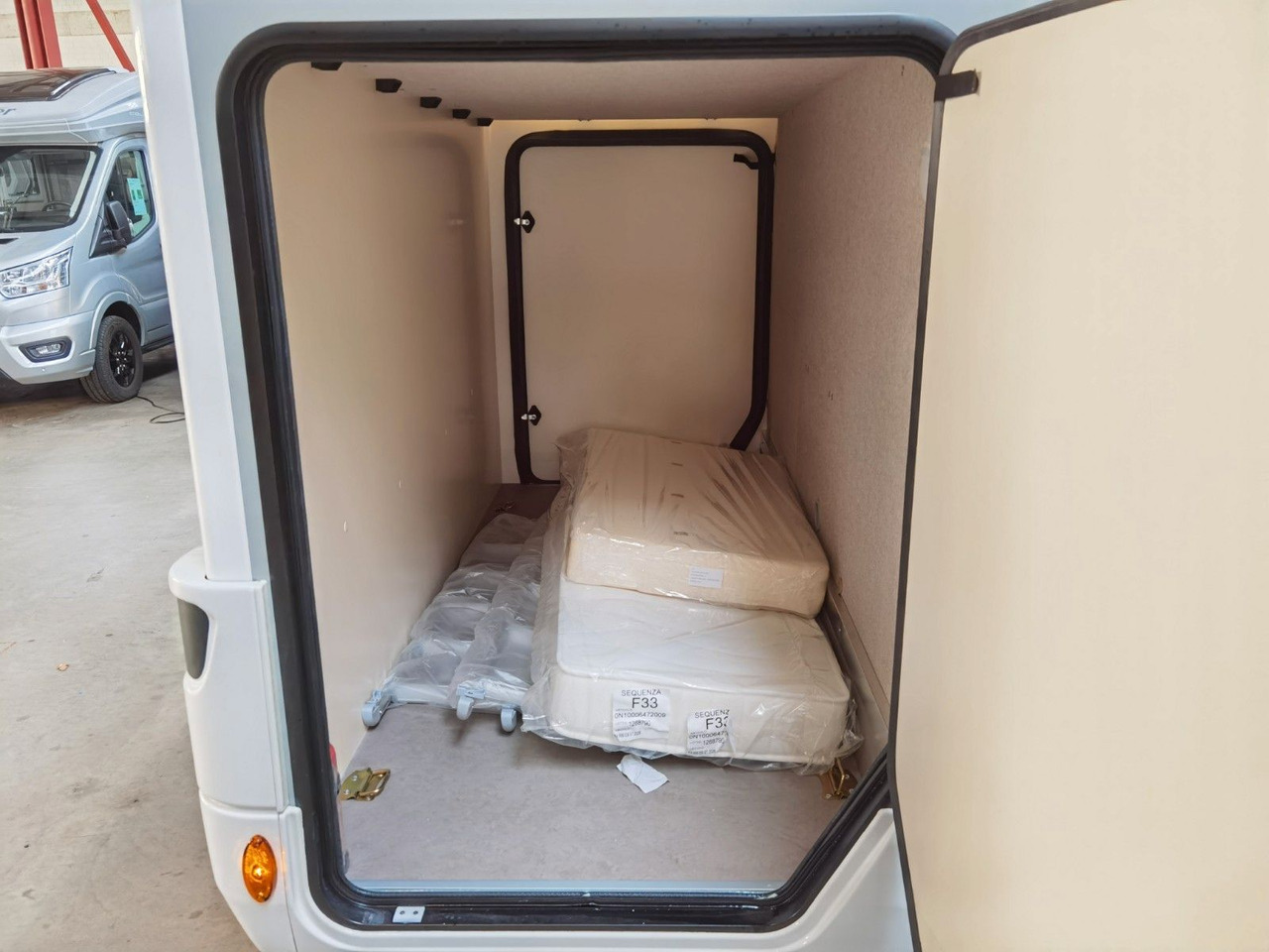 Alcove motorhome Forster A 699 EB / - 2026 - / 165 PS - 8G / EINZELBETTEN: picture 12