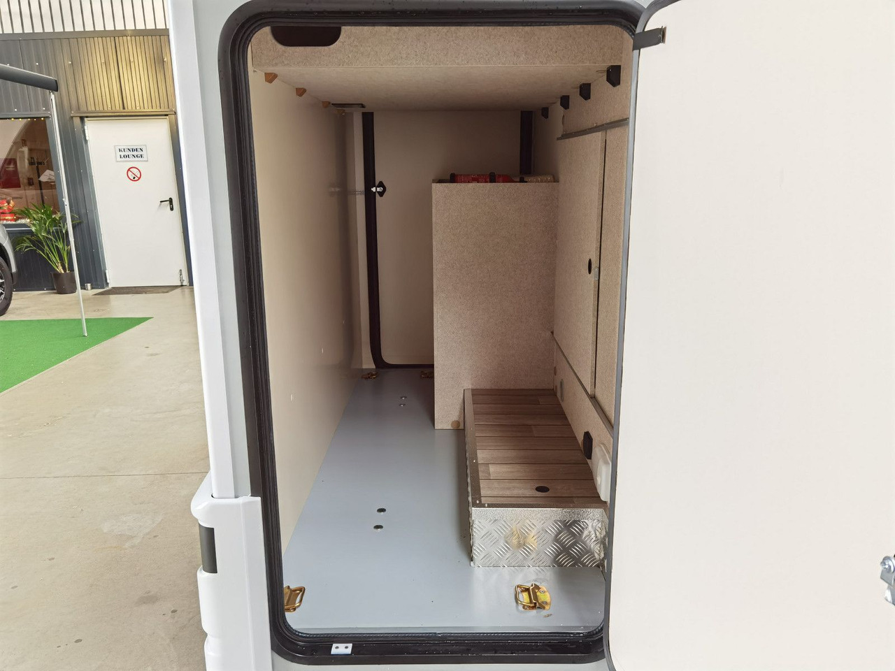 Semi-integrated motorhome Forster T 639 LF /-MODELL 2026- / XXL- HUBBETT & RAUMBAD: picture 11