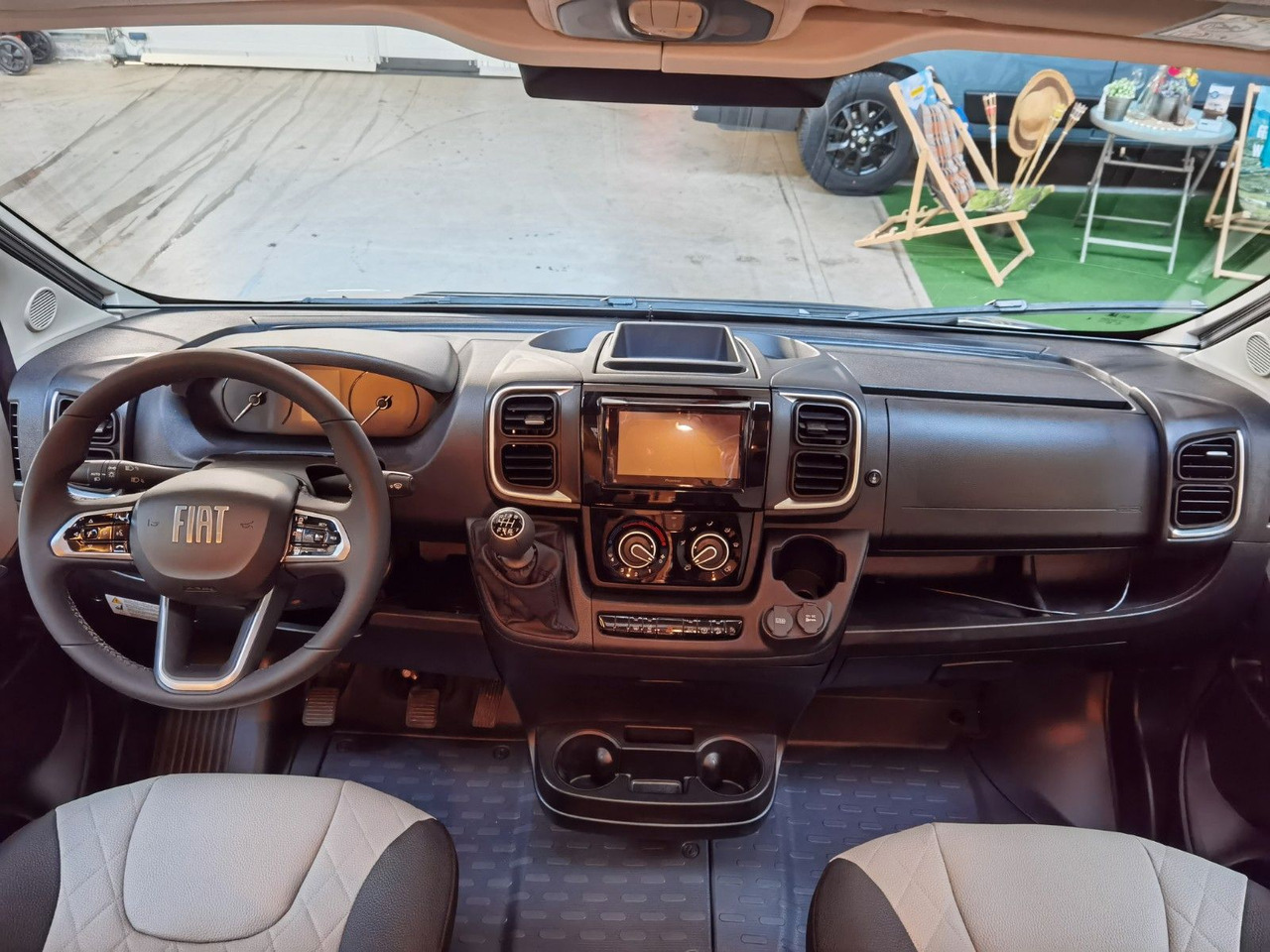 Camper van Weinsberg CARABUS GREY 540 MQ - EDITION FIRE /-2026-/140PS: picture 12