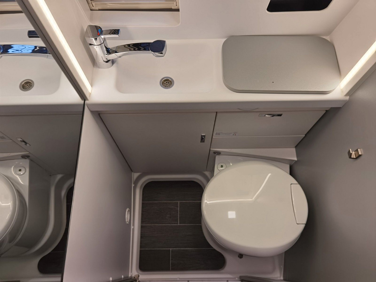 Camper van Weinsberg CARABUS GREY 540 MQ - EDITION FIRE /-2026-/140PS: picture 20