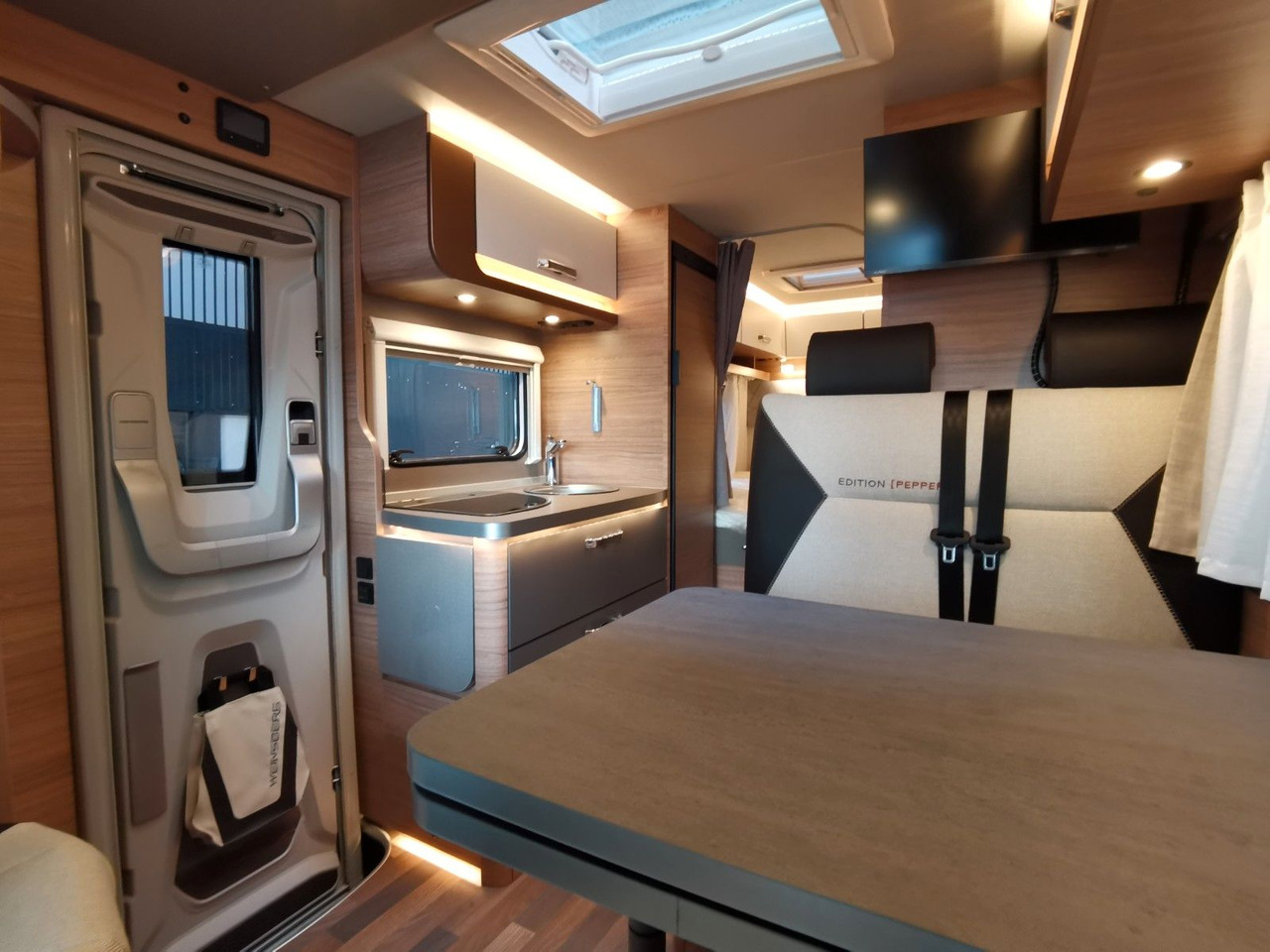 Semi-integrated motorhome Weinsberg CARACOMPACT 600 MF EDITION PEPPER /- MODELL 2025: picture 13