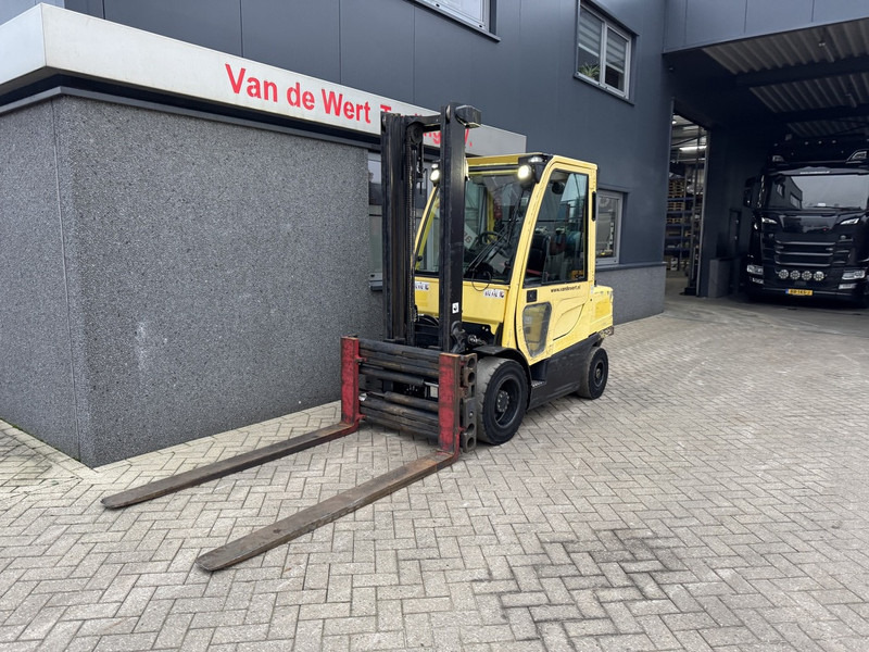 Hyster H3.0FT Duplo 300 Sideshift / Vorkversteller LPG 2018 - LPG forklift: picture 3 Hyster H3.0FT Duplo 300 Sideshift / Vorkversteller LPG 2018 - LPG forklift: picture 3