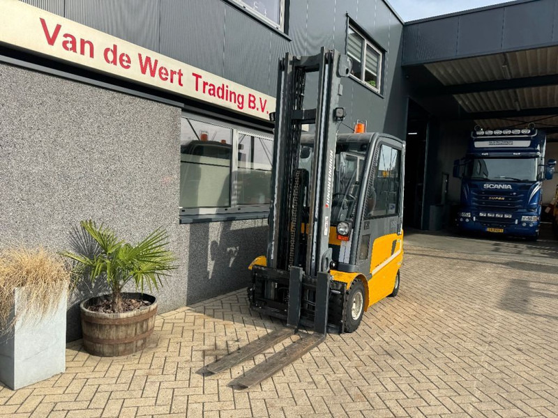Electric forklift Jungheinrich EFG 430 K: picture 7 Electric forklift Jungheinrich EFG 430 K: picture 7