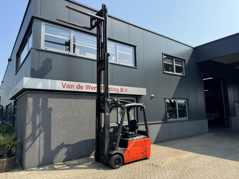 Linde Linde E16-01 Triplo 435 Freelift/Sideshift Elektrisch 2014 - Electric forklift: picture 4 Linde Linde E16-01 Triplo 435 Freelift/Sideshift Elektrisch 2014 - Electric forklift: picture 4