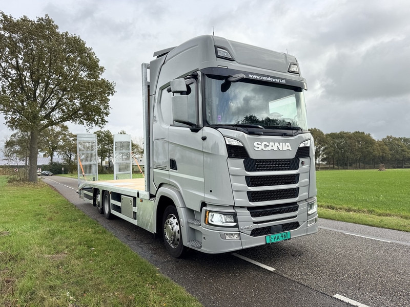 Scania S450 NGS 6X2 Machine Transporter / Oprij Vrachtwagen Euro 6 Automaat - Full Air - 2019 - APK 11-26 - Autotransporter truck: picture 4 Scania S450 NGS 6X2 Machine Transporter / Oprij Vrachtwagen Euro 6 Automaat - Full Air - 2019 - APK 11-26 - Autotransporter truck: picture 4