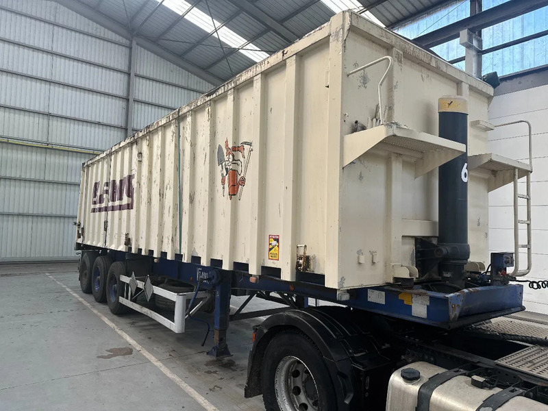 LAG 0-3-39 KHSL / 50 m³ - Tipper semi-trailer: picture 5 LAG 0-3-39 KHSL / 50 m³ - Tipper semi-trailer: picture 5