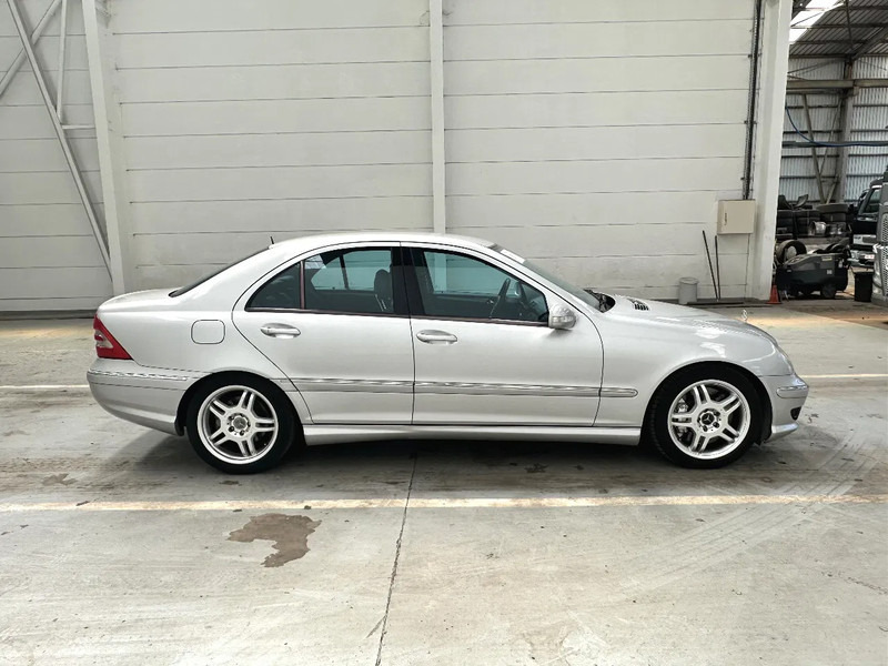 Sedan Mercedes-Benz C-Klasse C30 CDI / AMG /DIESEL TURBO 33795 km: picture 7