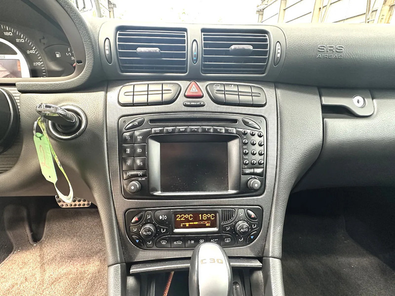 Sedan Mercedes-Benz C-Klasse C30 CDI / AMG /DIESEL TURBO 33795 km: picture 17