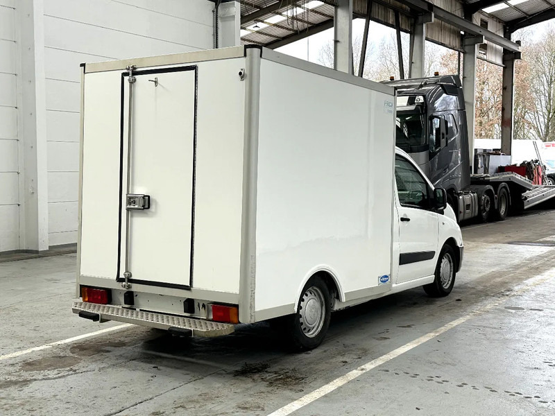Peugeot Expert FRIGO / DIESEL - Refrigerated delivery van, Combi van: picture 5 Peugeot Expert FRIGO / DIESEL - Refrigerated delivery van, Combi van: picture 5