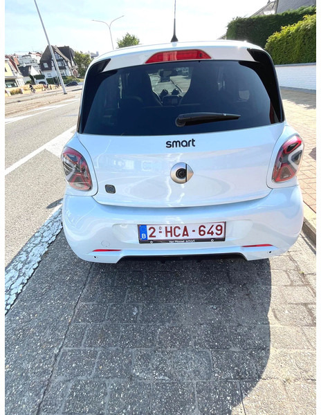 Smart Forfour ONE EQ / 100% ELECTRIC / BRABUS ALLOY WHEELS /EDITION ONE - Car: picture 5 Smart Forfour ONE EQ / 100% ELECTRIC / BRABUS ALLOY WHEELS /EDITION ONE - Car: picture 5
