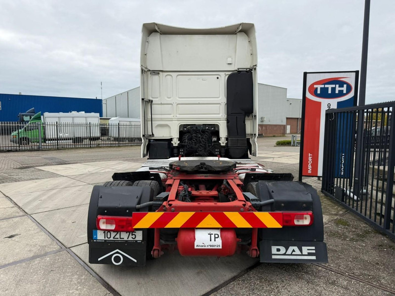 DAF XF460 SuperSpaceCab Intarder 2x fueltank - Tractor truck: picture 5 DAF XF460 SuperSpaceCab Intarder 2x fueltank - Tractor truck: picture 5
