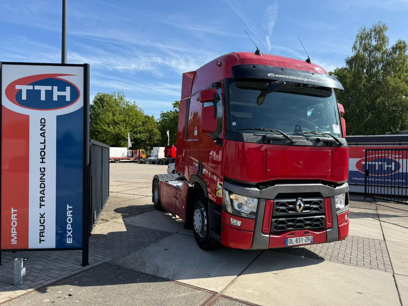 Renault T520 2x Fueltank - Tractor truck: picture 1 Renault T520 2x Fueltank - Tractor truck: picture 1