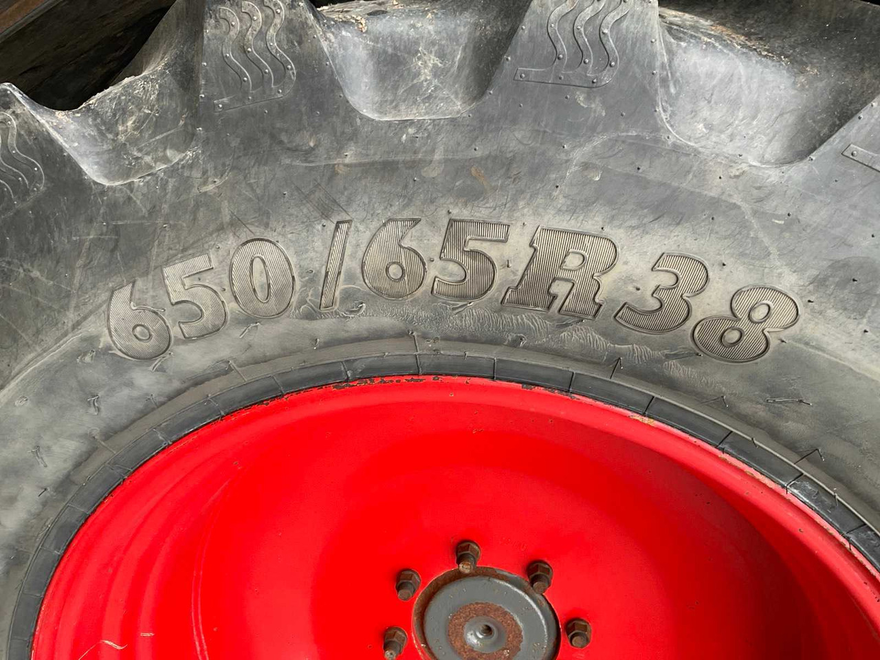 Farm tractor 2000 FENDT VARIO 712 ALL-WHEEL DRIVE FARM TRACTOR: picture 13 Farm tractor 2000 FENDT VARIO 712 ALL-WHEEL DRIVE FARM TRACTOR: picture 13