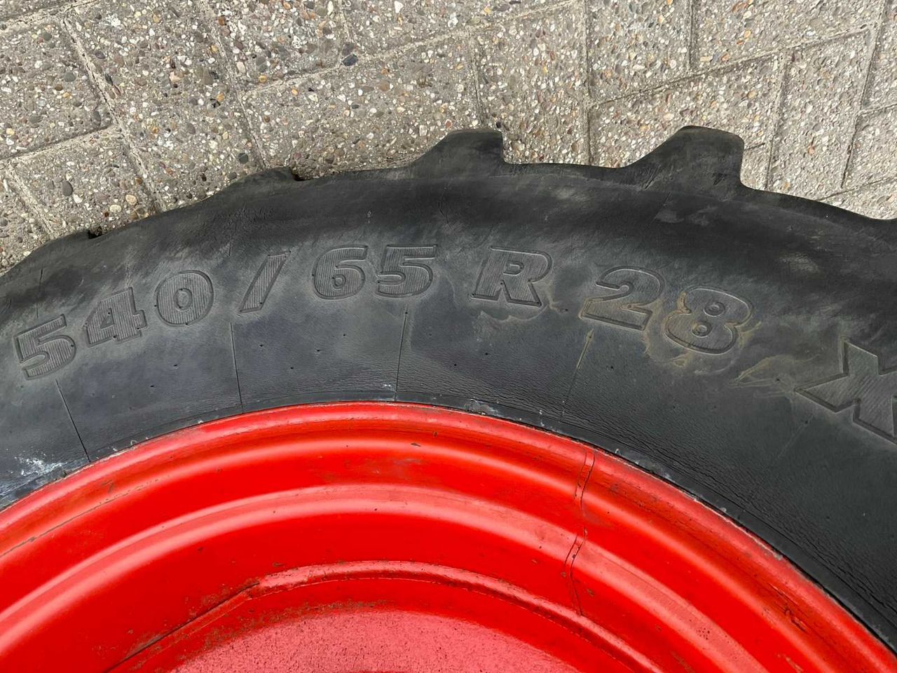 Farm tractor 2000 FENDT VARIO 712 ALL-WHEEL DRIVE FARM TRACTOR: picture 12 Farm tractor 2000 FENDT VARIO 712 ALL-WHEEL DRIVE FARM TRACTOR: picture 12