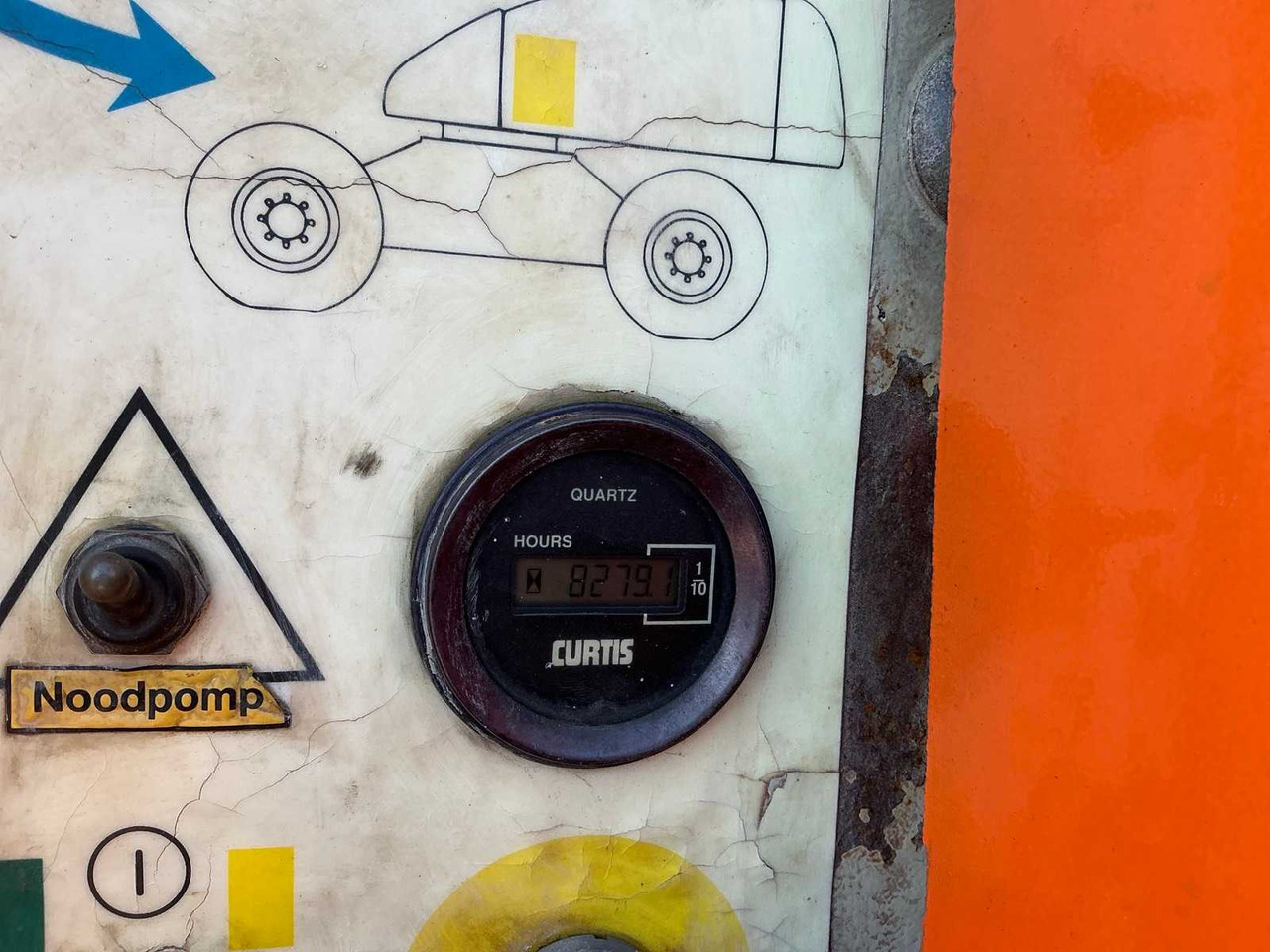 2000 HAULOTTE H25TPX AERIAL WORK PLATFORMS - Aerial platform: picture 4 2000 HAULOTTE H25TPX AERIAL WORK PLATFORMS - Aerial platform: picture 4