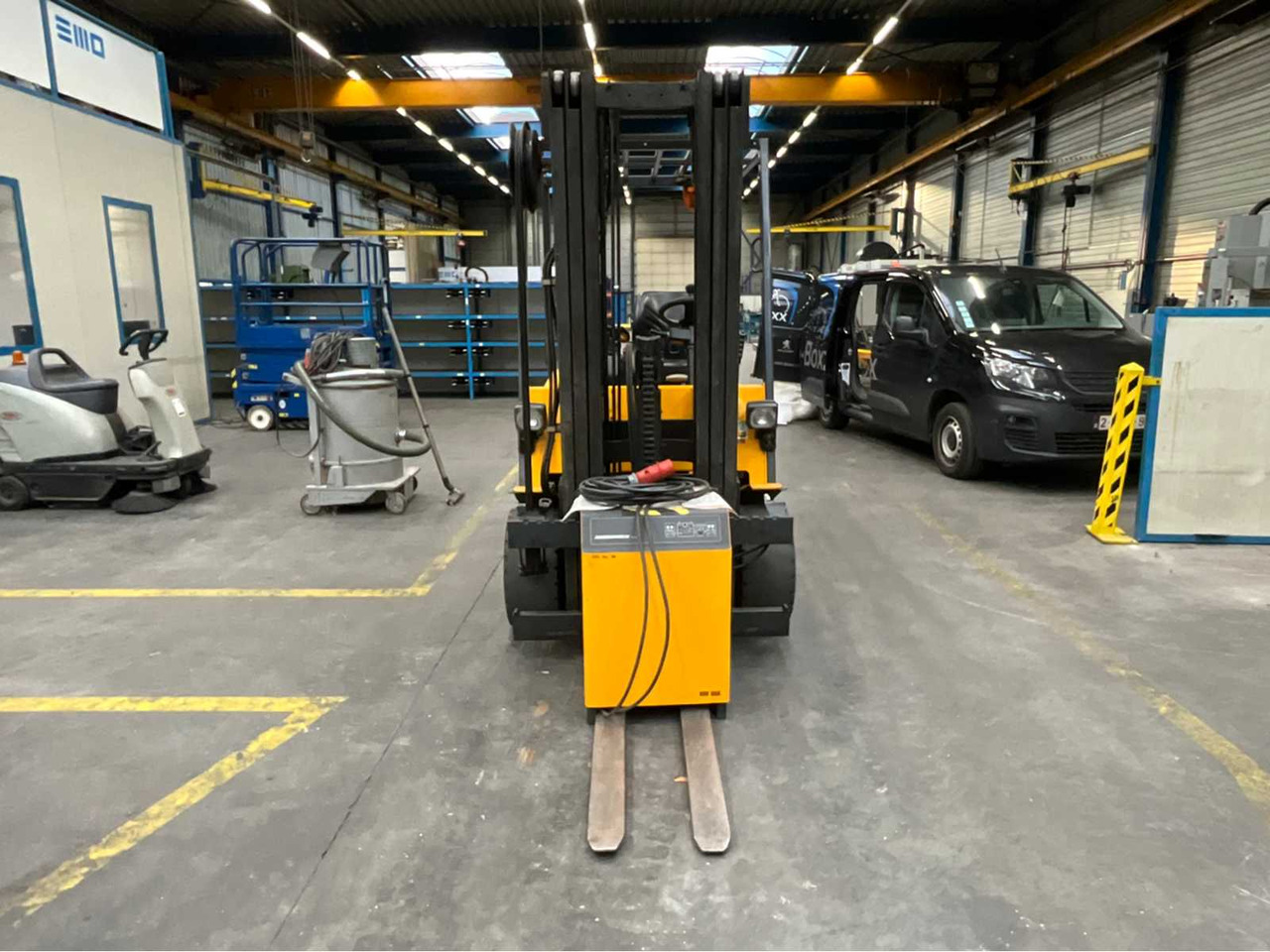 2001 JUNGHEINRICH EFG-VAC 30 G115-500DZ FORKLIFT - Forklift: picture 2 2001 JUNGHEINRICH EFG-VAC 30 G115-500DZ FORKLIFT - Forklift: picture 2