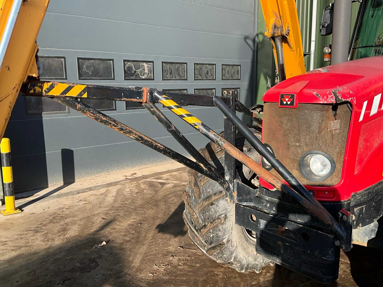 Farm tractor 2007 MASSEY FERGUSON 6480 FOUR WHEEL DRIVE FARM TRACTOR: picture 9