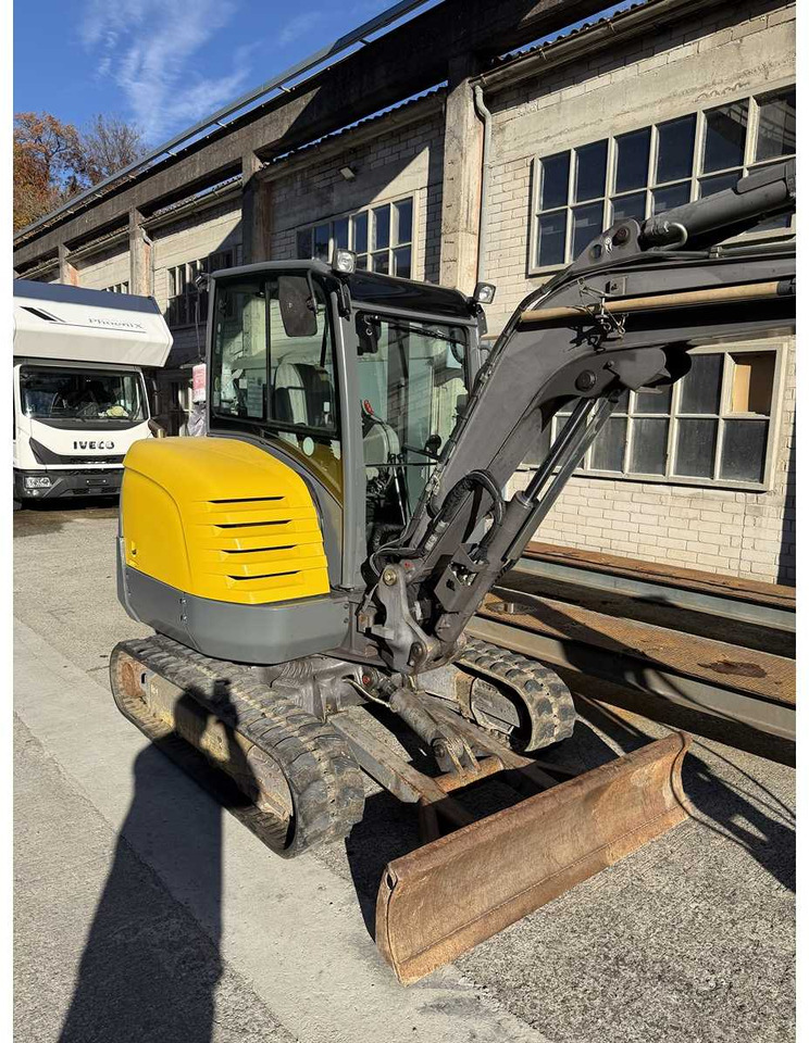 2009 VOLVO EC 35C-LLL MIDI EXCAVATOR - Excavator: picture 4 2009 VOLVO EC 35C-LLL MIDI EXCAVATOR - Excavator: picture 4