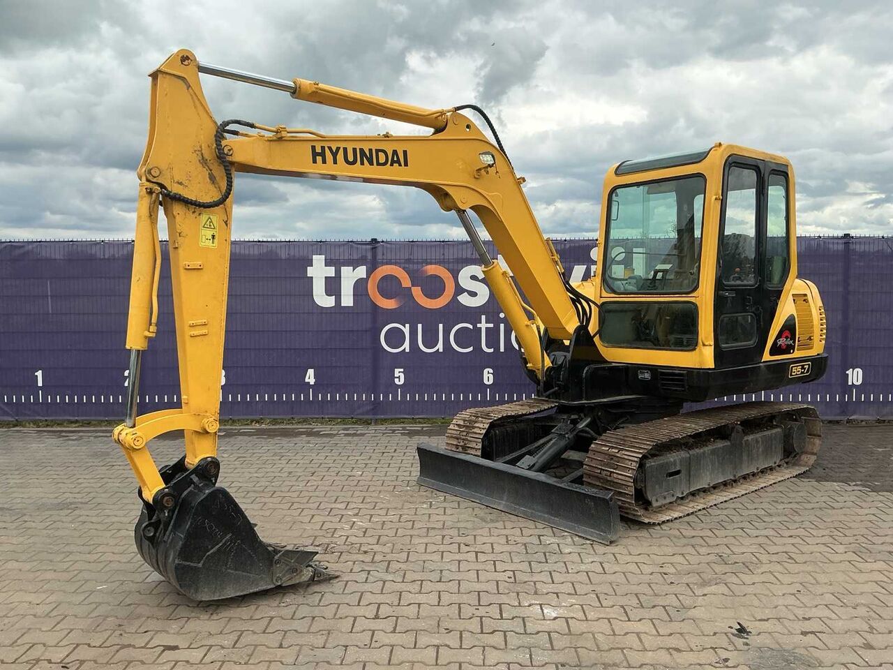 2011 - HYUNDAI - ROBEX - R55-7 - CRAWLER EXCAVATOR - Excavator: picture 1 2011 - HYUNDAI - ROBEX - R55-7 - CRAWLER EXCAVATOR - Excavator: picture 1