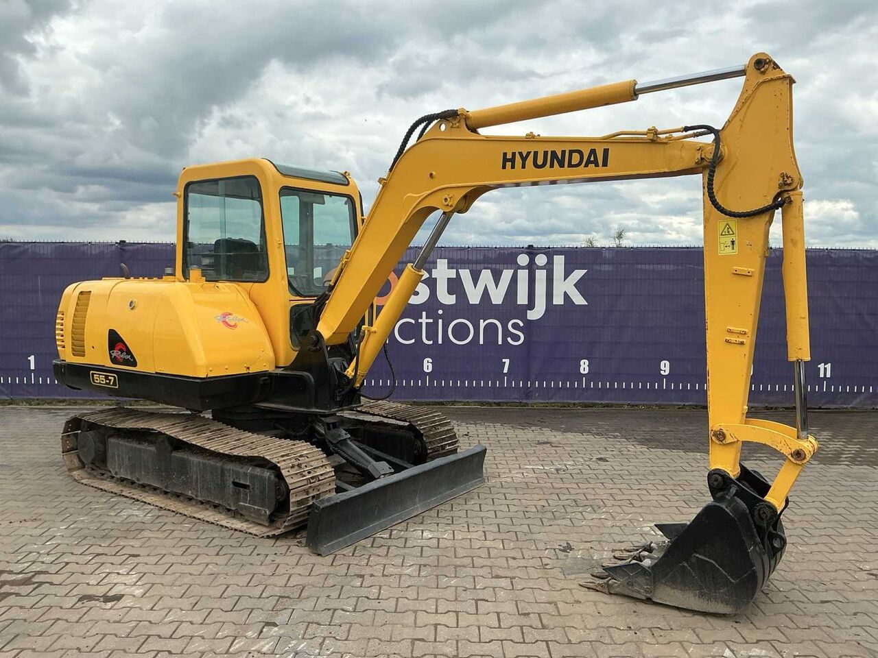 2011 - HYUNDAI - ROBEX - R55-7 - CRAWLER EXCAVATOR - Excavator: picture 2 2011 - HYUNDAI - ROBEX - R55-7 - CRAWLER EXCAVATOR - Excavator: picture 2