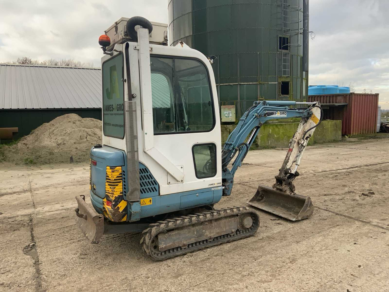 2013 TAKEUCHI TB016 MINI EXCAVATOR - Mini excavator: picture 5 2013 TAKEUCHI TB016 MINI EXCAVATOR - Mini excavator: picture 5