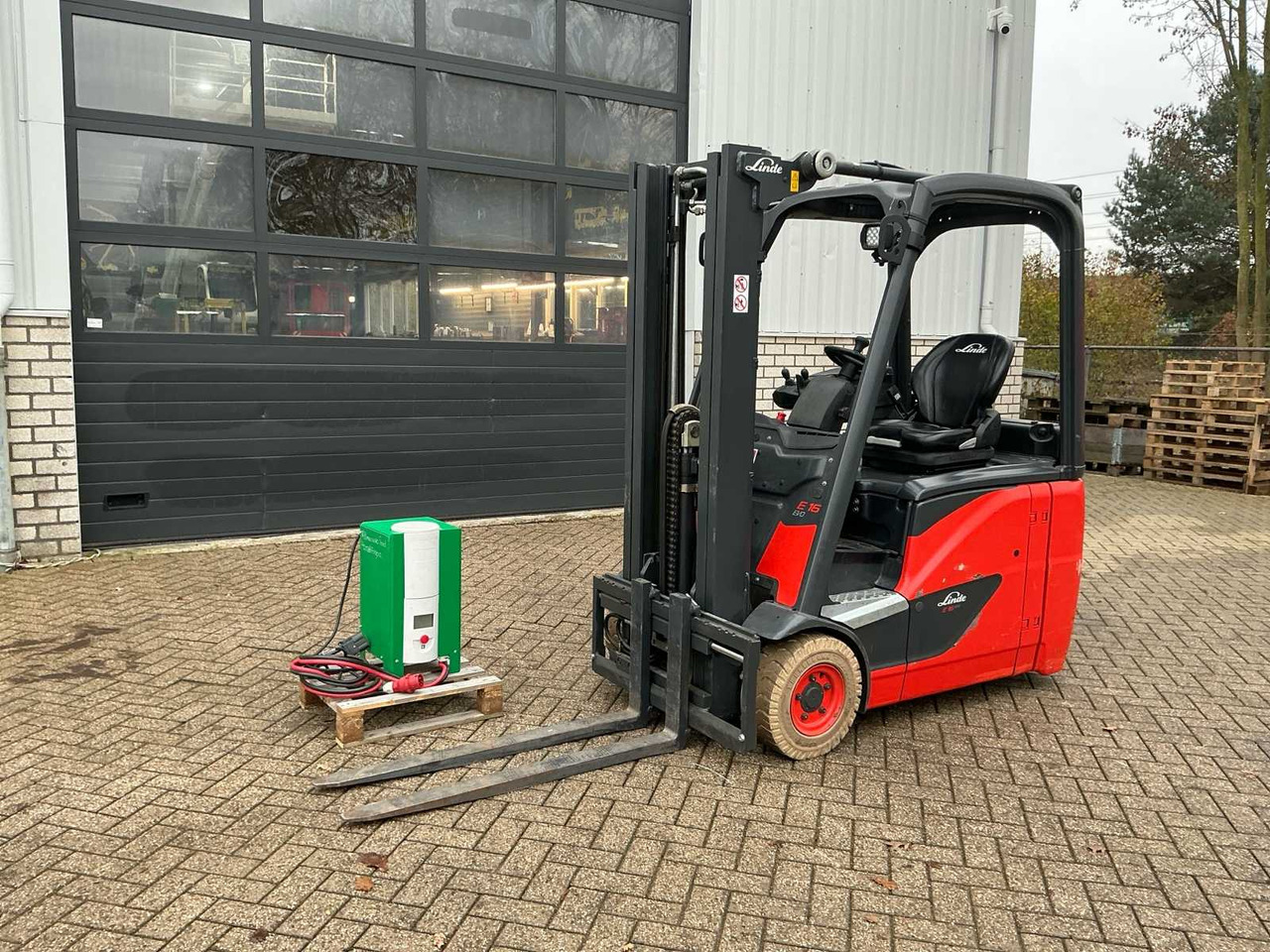 2015 LINDE E16H-02 EVO FORKLIFT - Forklift: picture 1 2015 LINDE E16H-02 EVO FORKLIFT - Forklift: picture 1
