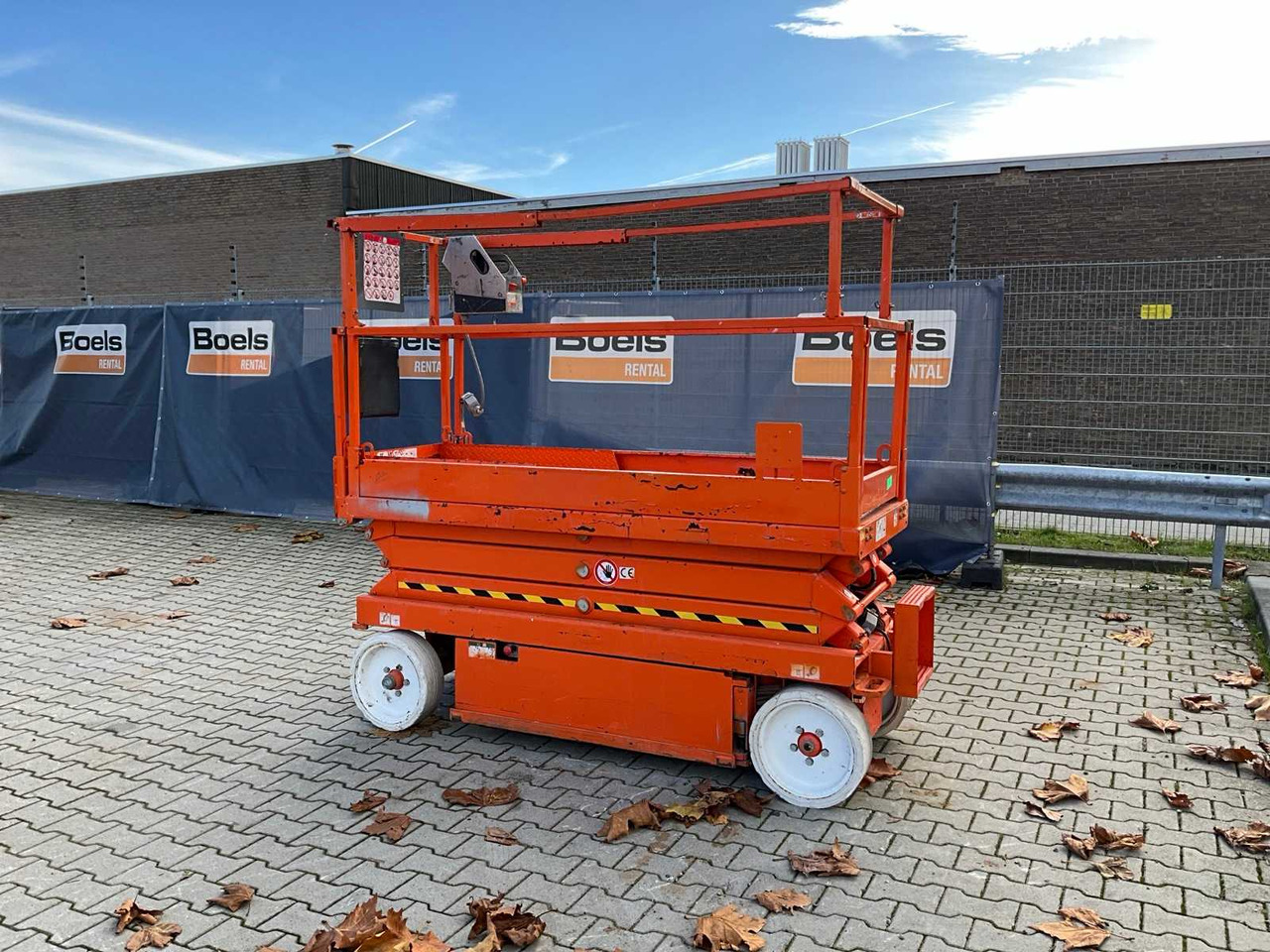 2016 SKYJACK SJ III 3220 AERIAL WORK PLATFORM - Aerial platform: picture 2 2016 SKYJACK SJ III 3220 AERIAL WORK PLATFORM - Aerial platform: picture 2