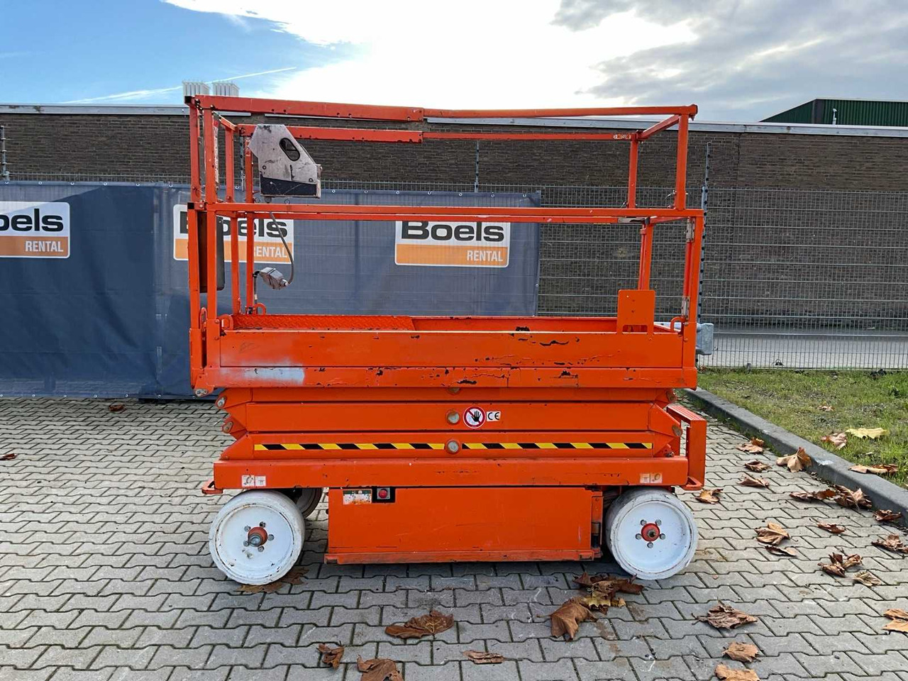 2016 SKYJACK SJ III 3220 AERIAL WORK PLATFORM - Aerial platform: picture 3 2016 SKYJACK SJ III 3220 AERIAL WORK PLATFORM - Aerial platform: picture 3