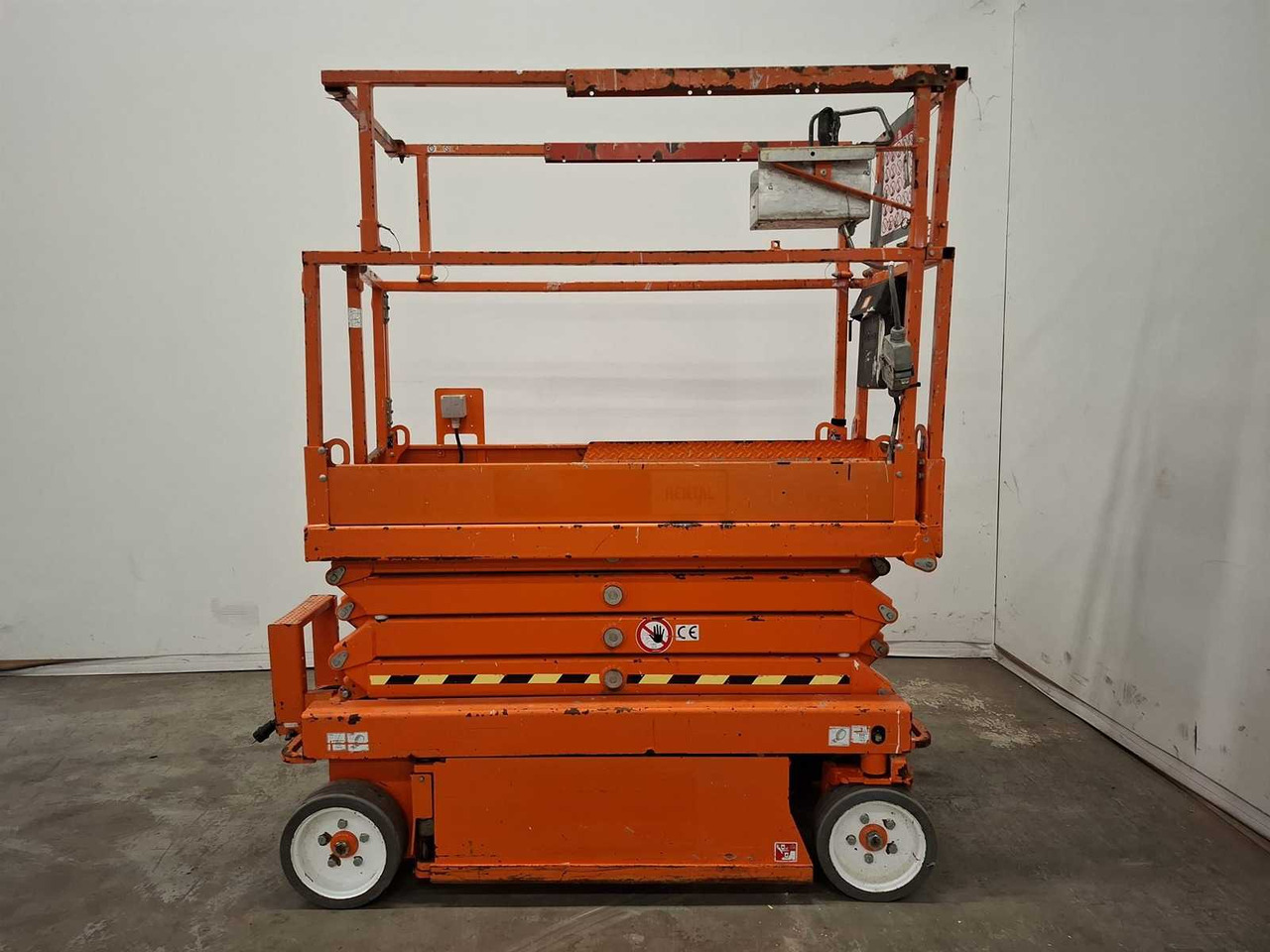 2016 SKYJACK SJ3219 AERIAL WORK PLATFORM - Aerial platform: picture 5 2016 SKYJACK SJ3219 AERIAL WORK PLATFORM - Aerial platform: picture 5