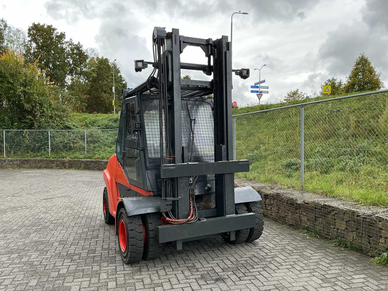 2017 FENWICK-LINDE H80D-03/900 FORKLIFT - Forklift: picture 2 2017 FENWICK-LINDE H80D-03/900 FORKLIFT - Forklift: picture 2