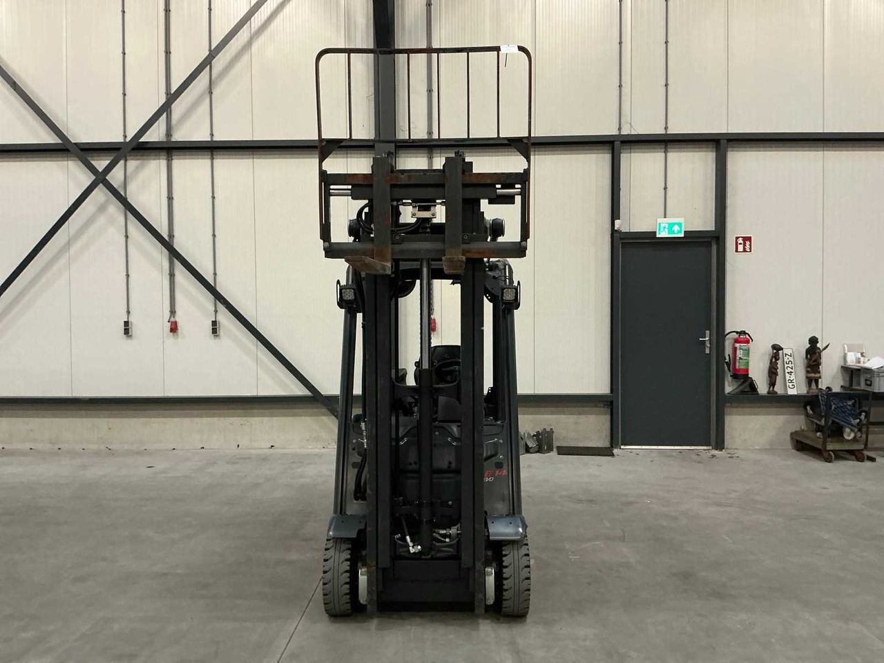 2018 LINDE E14-02 FORKLIFT - Forklift: picture 3 2018 LINDE E14-02 FORKLIFT - Forklift: picture 3
