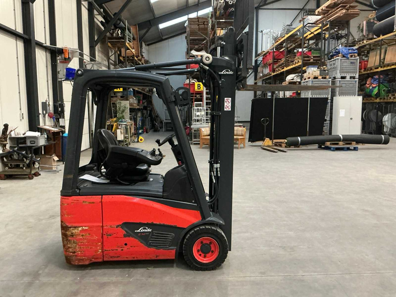 2018 LINDE E14-02 FORKLIFT - Forklift: picture 5 2018 LINDE E14-02 FORKLIFT - Forklift: picture 5