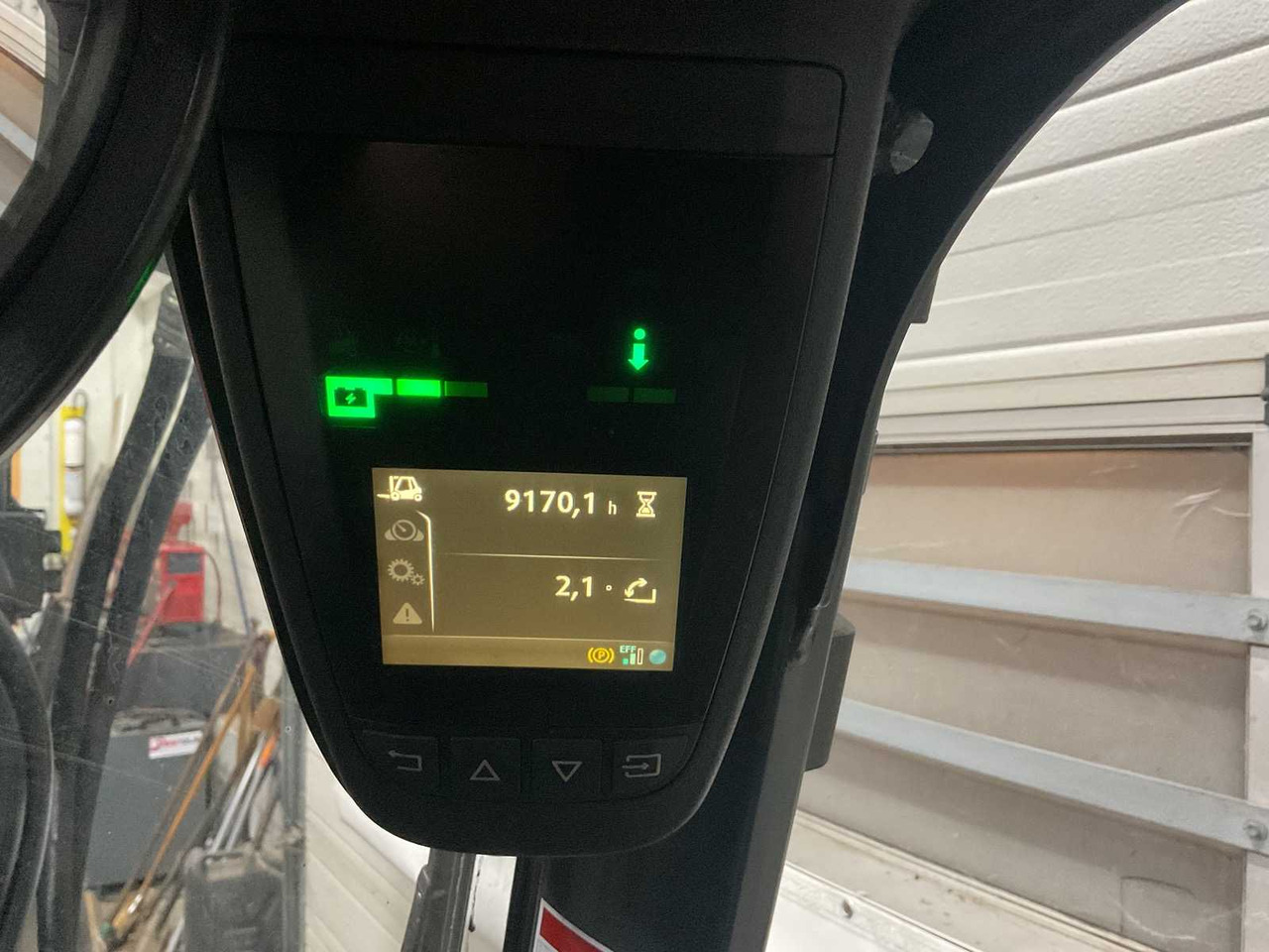 2018 LINDE E16 EVO FORKLIFT - Forklift: picture 2 2018 LINDE E16 EVO FORKLIFT - Forklift: picture 2