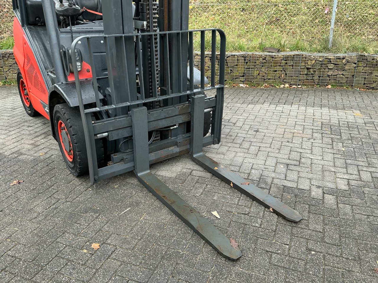 2019 LINDE H40T-02 FORKLIFT - Forklift: picture 5 2019 LINDE H40T-02 FORKLIFT - Forklift: picture 5