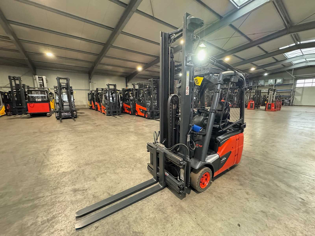 2020 SERVICE + UVV 09/2026 LINDE E14-02 EVO 1.400KG 3.+4. - Forklift: picture 1 2020 SERVICE + UVV 09/2026 LINDE E14-02 EVO 1.400KG 3.+4. - Forklift: picture 1