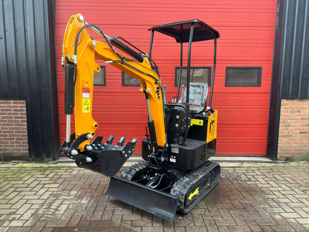 2024 JPC HT12 YELLOW MINI EXCAVATOR - Mini excavator: picture 3 2024 JPC HT12 YELLOW MINI EXCAVATOR - Mini excavator: picture 3