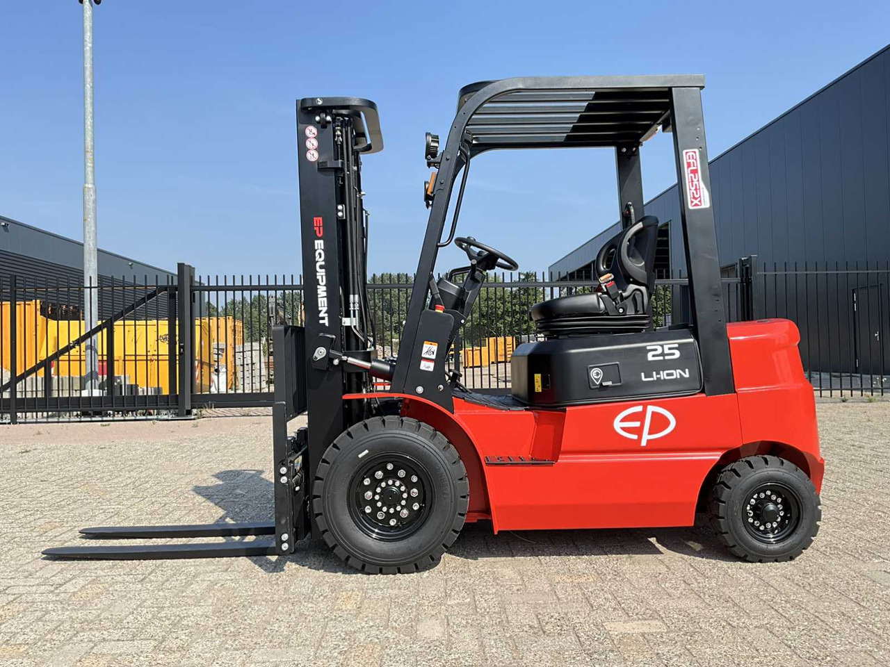 2025 EP EFL 252 XS FORKLIFT - Forklift: picture 1 2025 EP EFL 252 XS FORKLIFT - Forklift: picture 1