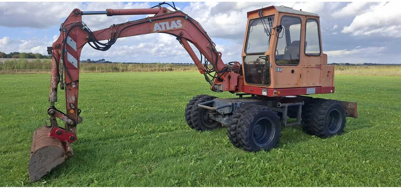 Atlas 1004 - Wheel excavator: picture 1 Atlas 1004 - Wheel excavator: picture 1