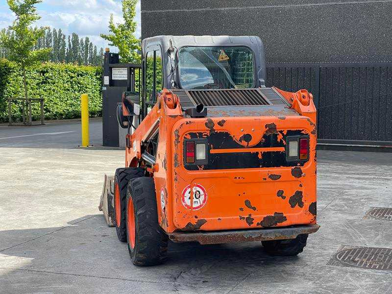 BOBCAT - S450 - LOADER - 2016 - Compact track loader: picture 2 BOBCAT - S450 - LOADER - 2016 - Compact track loader: picture 2