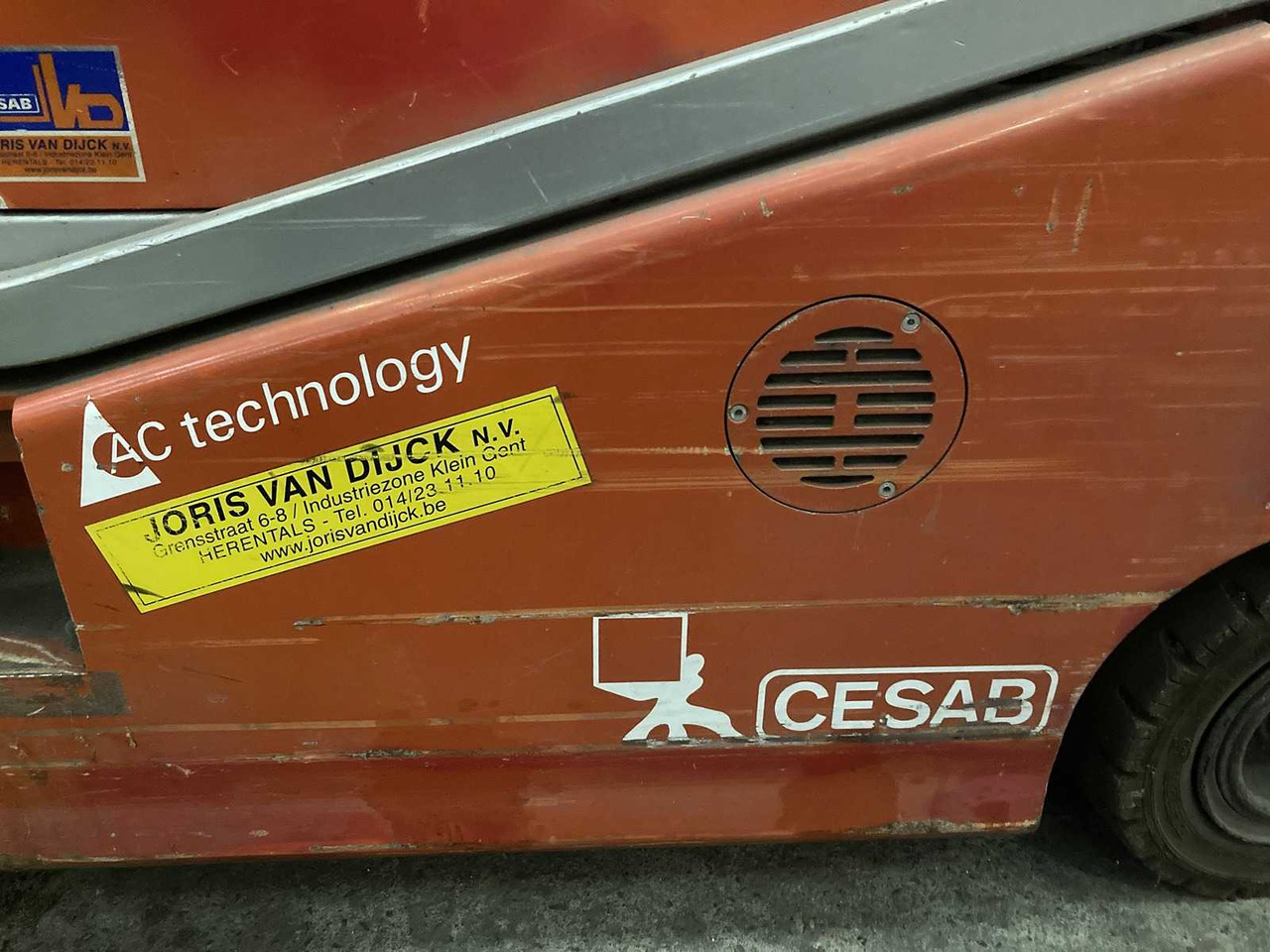 CESAB - 2003 - BLITZ 300 - FORKLIFT TRUCK - Forklift: picture 2 CESAB - 2003 - BLITZ 300 - FORKLIFT TRUCK - Forklift: picture 2