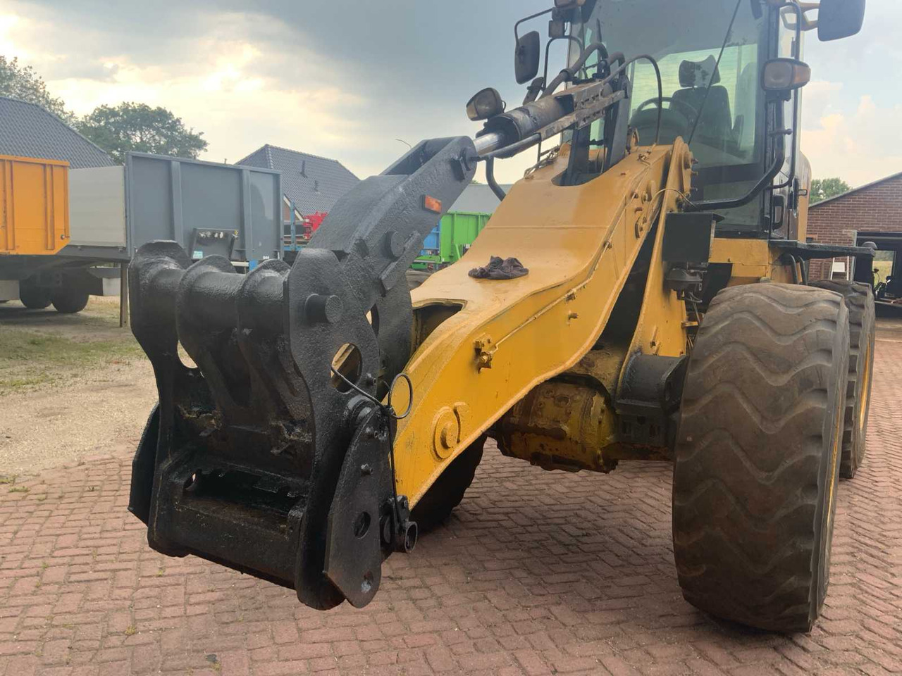 Wheel loader Caterpillar 924H: picture 9