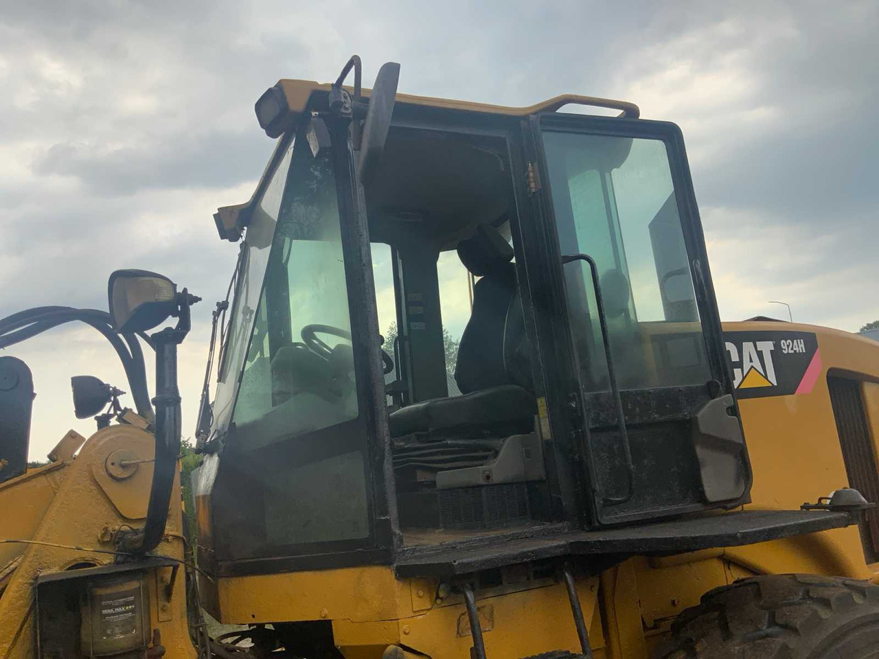 Wheel loader Caterpillar 924H: picture 19