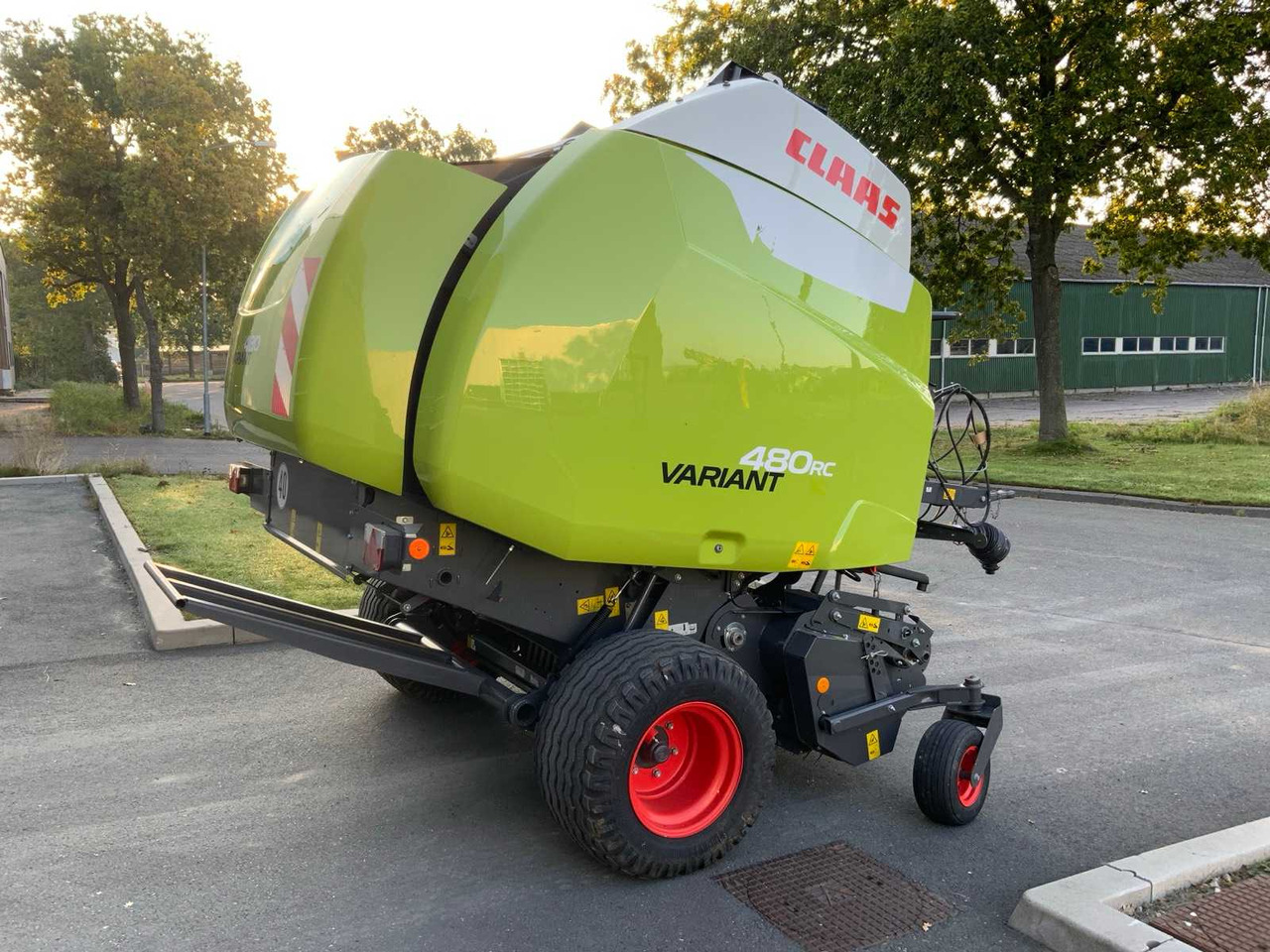 Claas 480 RC - Round baler: picture 1 Claas 480 RC - Round baler: picture 1
