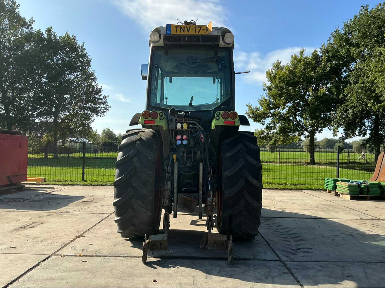 Claas Nectis237VE - Farm tractor: picture 4 Claas Nectis237VE - Farm tractor: picture 4