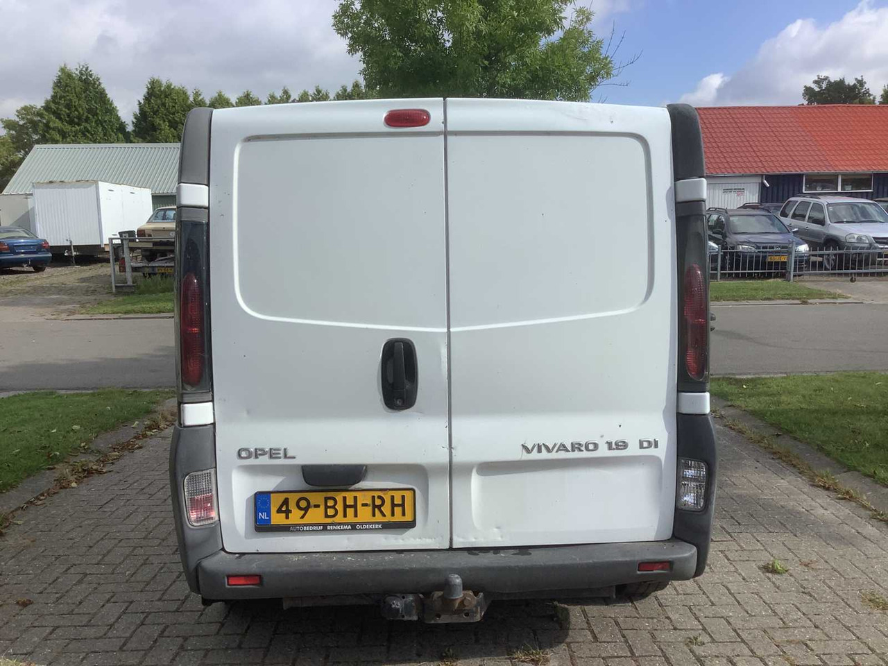 2003 OPEL VIVARO 1.9 DI L1H1 COMMERCIAL VEHICLE - Commercial truck: picture 5 2003 OPEL VIVARO 1.9 DI L1H1 COMMERCIAL VEHICLE - Commercial truck: picture 5