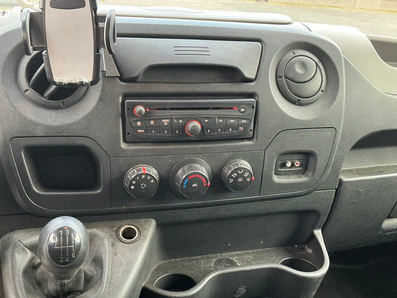 Commercial truck 2013 NISSAN NV400 2.3DCI L1H1 VISIA COMMERCIAL VEHICLE: picture 23 Commercial truck 2013 NISSAN NV400 2.3DCI L1H1 VISIA COMMERCIAL VEHICLE: picture 23