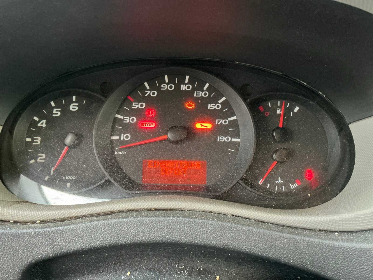 Commercial truck 2013 NISSAN NV400 2.3DCI L1H1 VISIA COMMERCIAL VEHICLE: picture 18 Commercial truck 2013 NISSAN NV400 2.3DCI L1H1 VISIA COMMERCIAL VEHICLE: picture 18