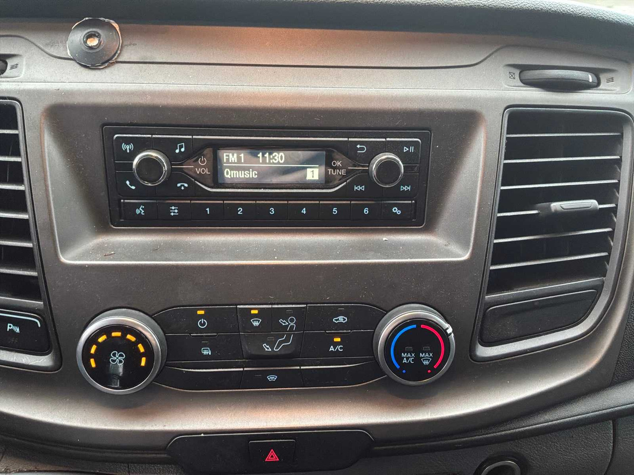 Commercial truck 2018 FORD TRANSIT CUSTOM COMMERCIAL VEHICLE: picture 11 Commercial truck 2018 FORD TRANSIT CUSTOM COMMERCIAL VEHICLE: picture 11