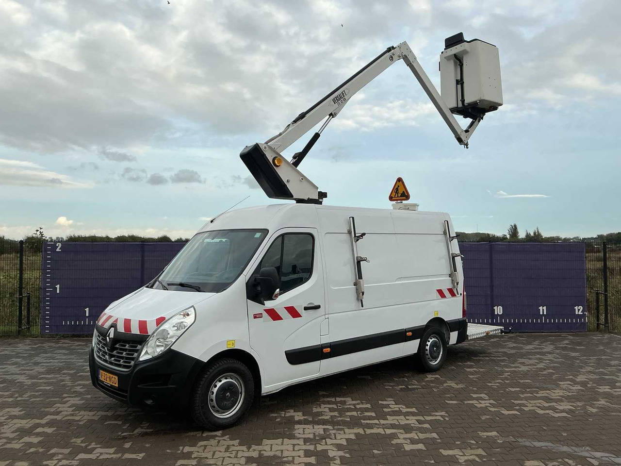 2019 - RENAULT - MASTER - T35 2.3 DCI L2H2 - COMMERCIAL VEHICLE/TRUCK-MOUNTED BOOM LIFT 12.5M - Commercial truck: picture 5 2019 - RENAULT - MASTER - T35 2.3 DCI L2H2 - COMMERCIAL VEHICLE/TRUCK-MOUNTED BOOM LIFT 12.5M - Commercial truck: picture 5