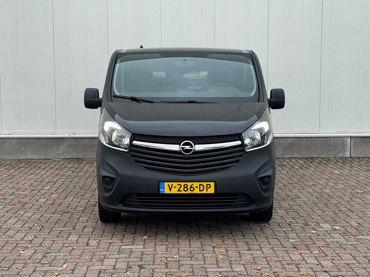 OPEL - VIVARO - 1.6 CDTI L1H1 ED ECO - COMMERCIAL VEHICLE - Commercial truck: picture 2 OPEL - VIVARO - 1.6 CDTI L1H1 ED ECO - COMMERCIAL VEHICLE - Commercial truck: picture 2